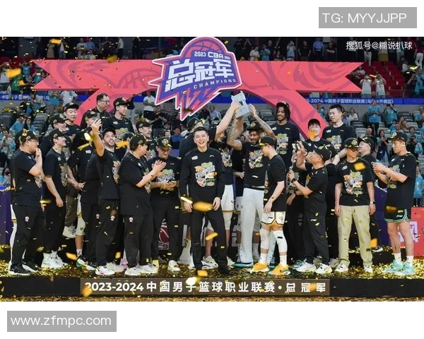 CBA新疆队与广厦队全场精彩对决回顾及赛后分析